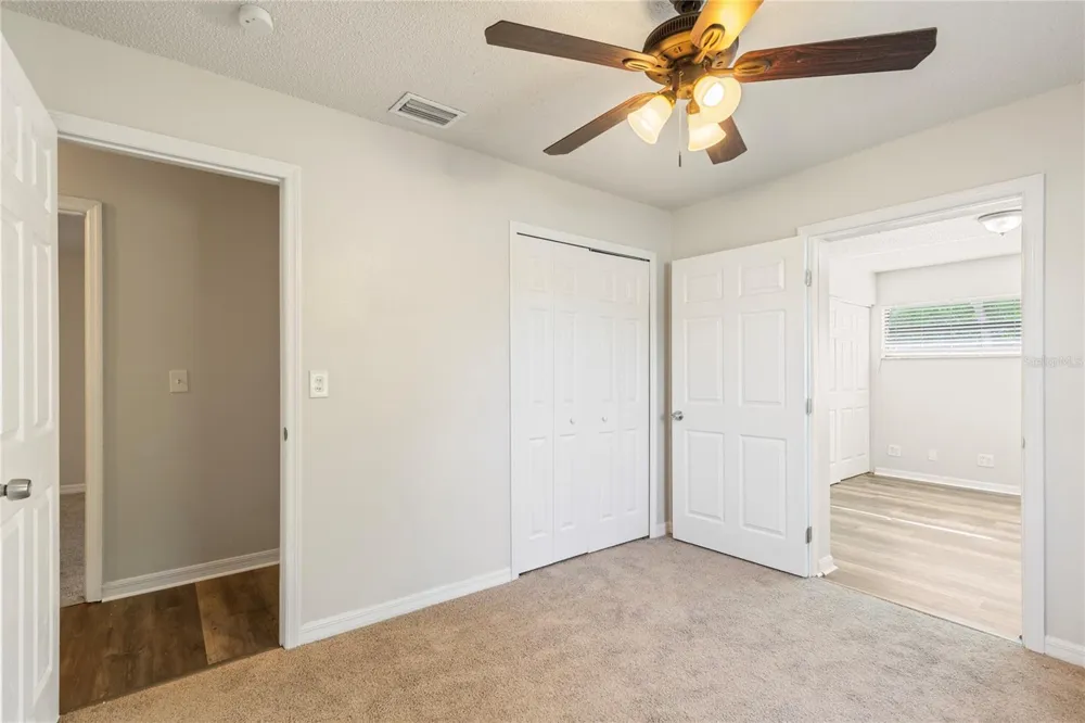 1704 54TH STREET COURT W Bradenton, FL 34209