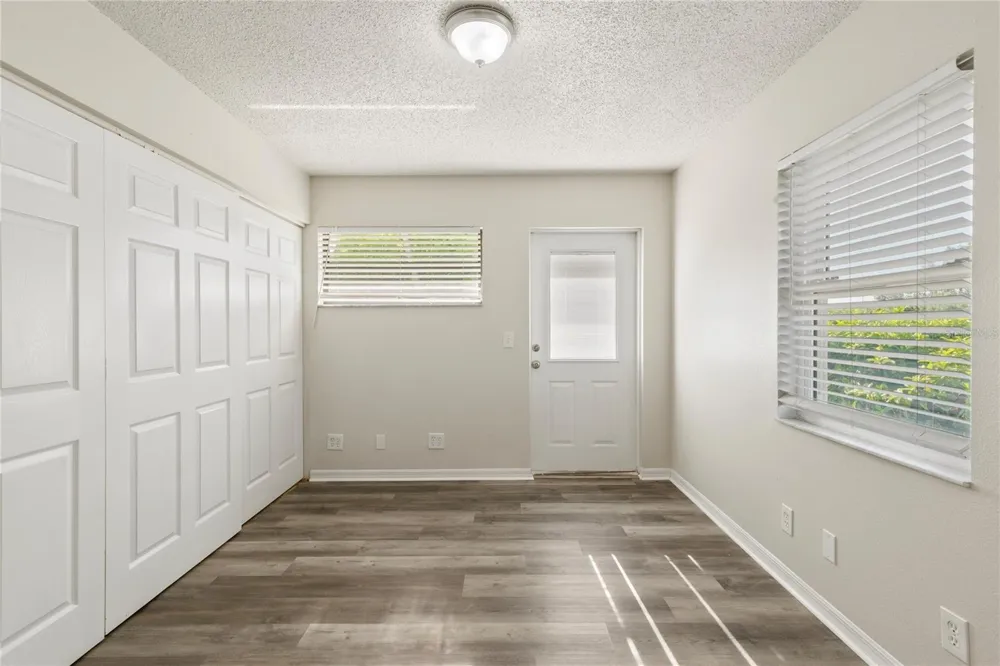 1704 54TH STREET COURT W Bradenton, FL 34209