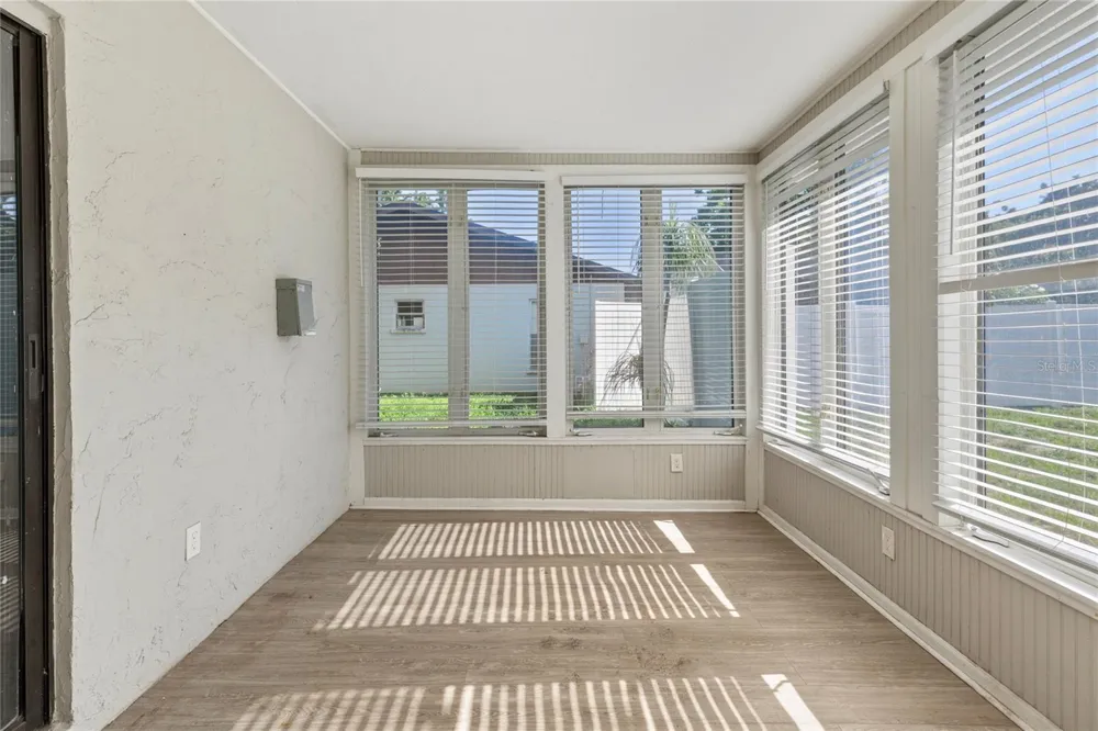 1704 54TH STREET COURT W Bradenton, FL 34209