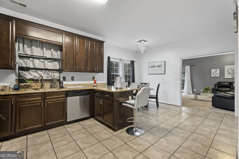 2095 Enon Mills DR SW Atlanta, GA 30331
