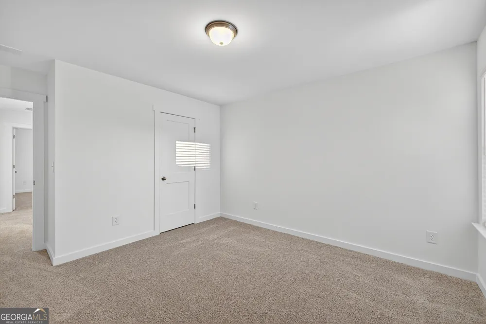 196 Cochin DR Statham, GA 30666