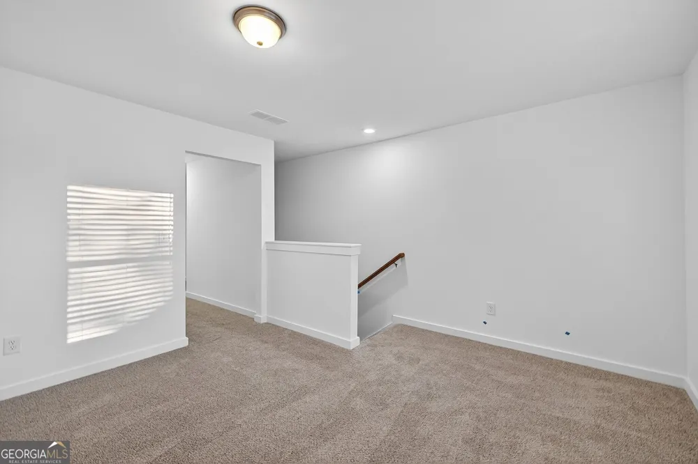 196 Cochin DR Statham, GA 30666