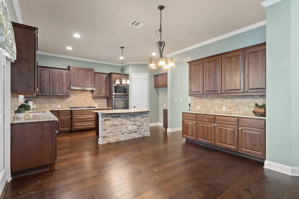 208 Fannin Battleground Lane Georgetown, TX 78628