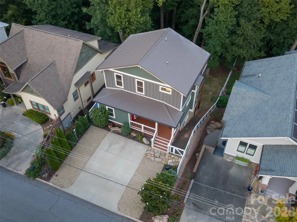 158 Riverview Drive Asheville, NC 28806