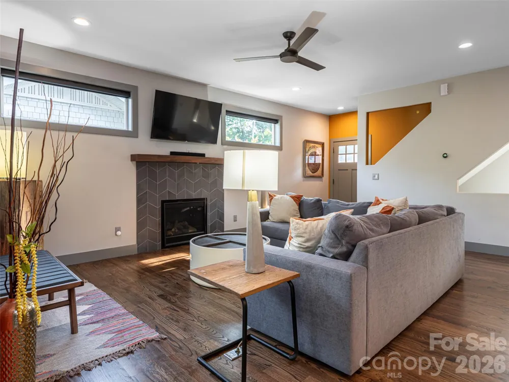 158 Riverview Drive Asheville, NC 28806