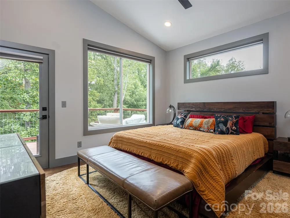 158 Riverview Drive Asheville, NC 28806
