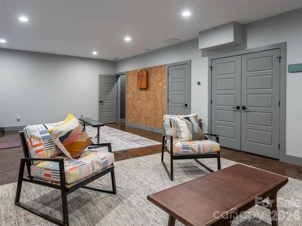 158 Riverview Drive Asheville, NC 28806
