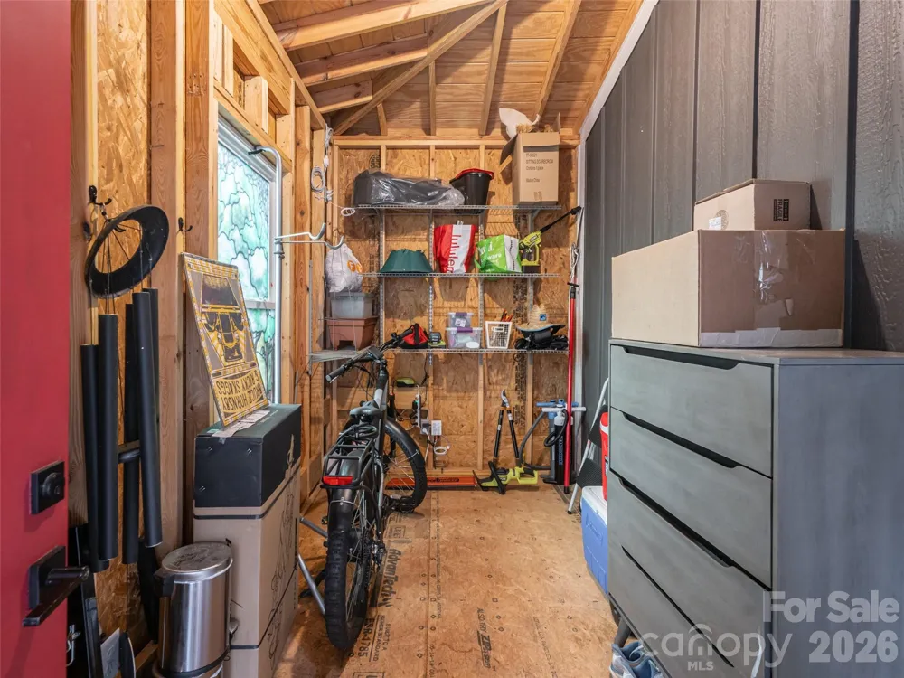 158 Riverview Drive Asheville, NC 28806