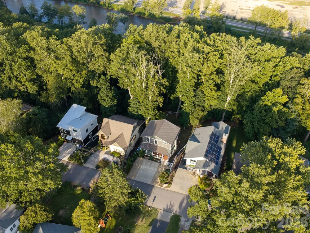 158 Riverview Drive Asheville, NC 28806
