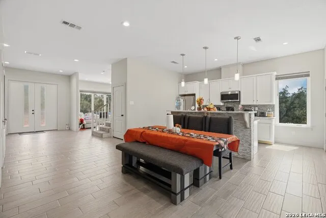 757 CANYON BND Canyon Lake, TX 78133