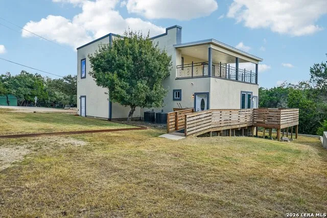 757 CANYON BND Canyon Lake, TX 78133