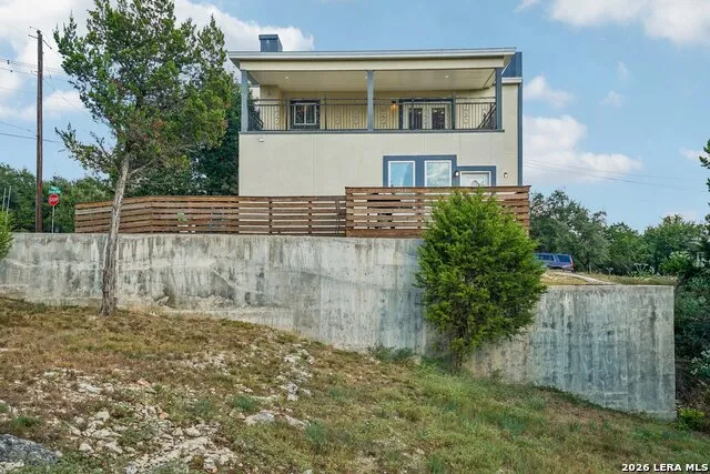 757 CANYON BND Canyon Lake, TX 78133