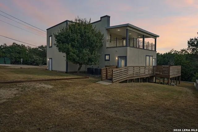 757 CANYON BND Canyon Lake, TX 78133