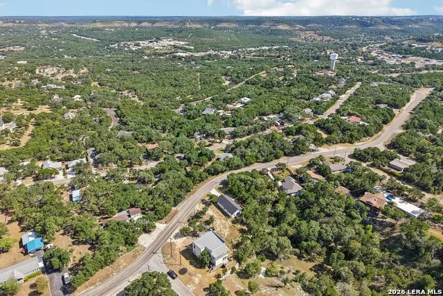 757 CANYON BND Canyon Lake, TX 78133