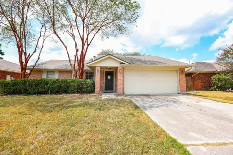 2306 Old Oak Lane