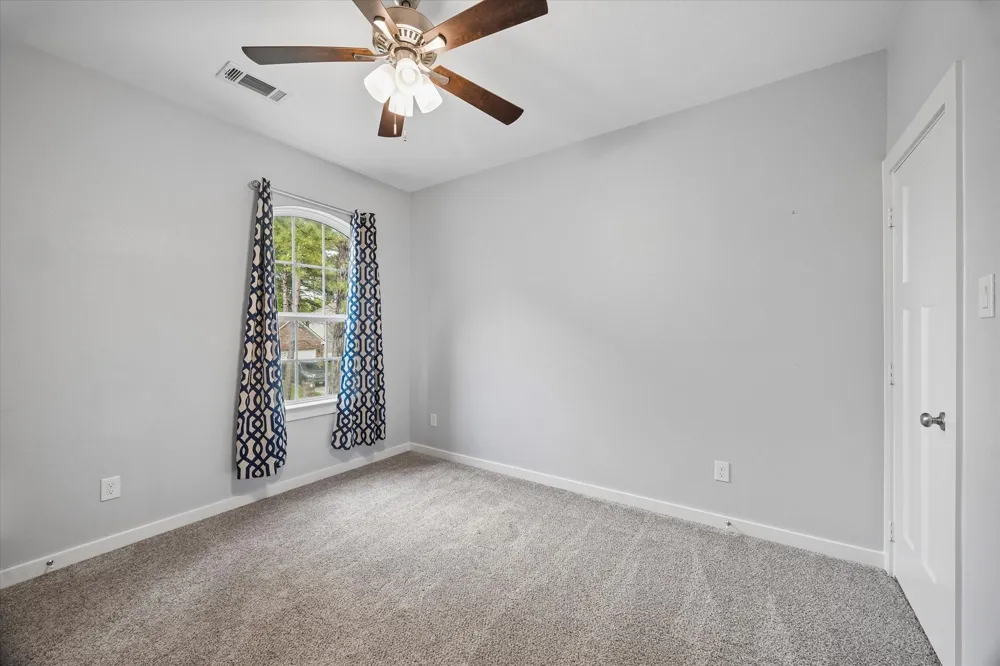 13219 Salem Circle Montgomery, TX 77356