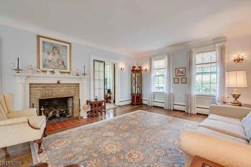 64 High St Metuchen, NJ 08840