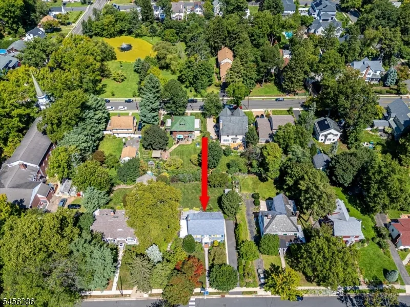 64 High St Metuchen, NJ 08840