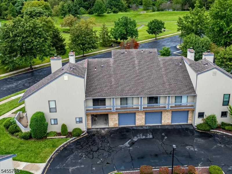 59 Woodhill St Franklin, NJ 08873