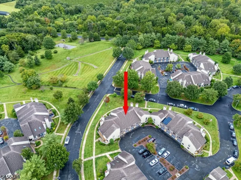 59 Woodhill St Franklin, NJ 08873