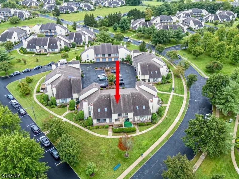 59 Woodhill St Franklin, NJ 08873