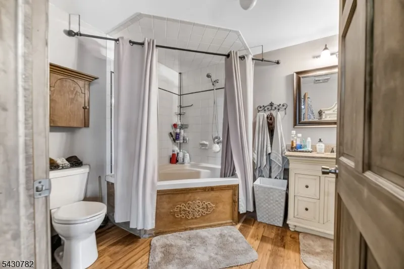 2952 River Rd Harmony, NJ 08865