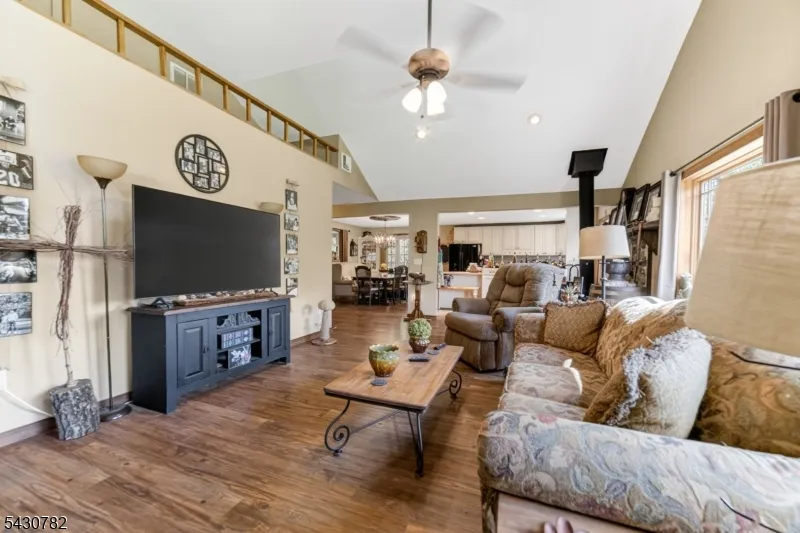 2952 River Rd Harmony, NJ 08865