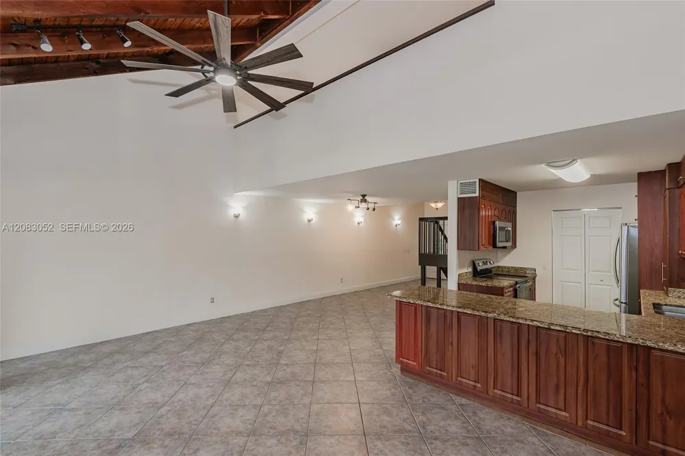 1504 NW 112th Ter Pembroke Pines, FL 33026