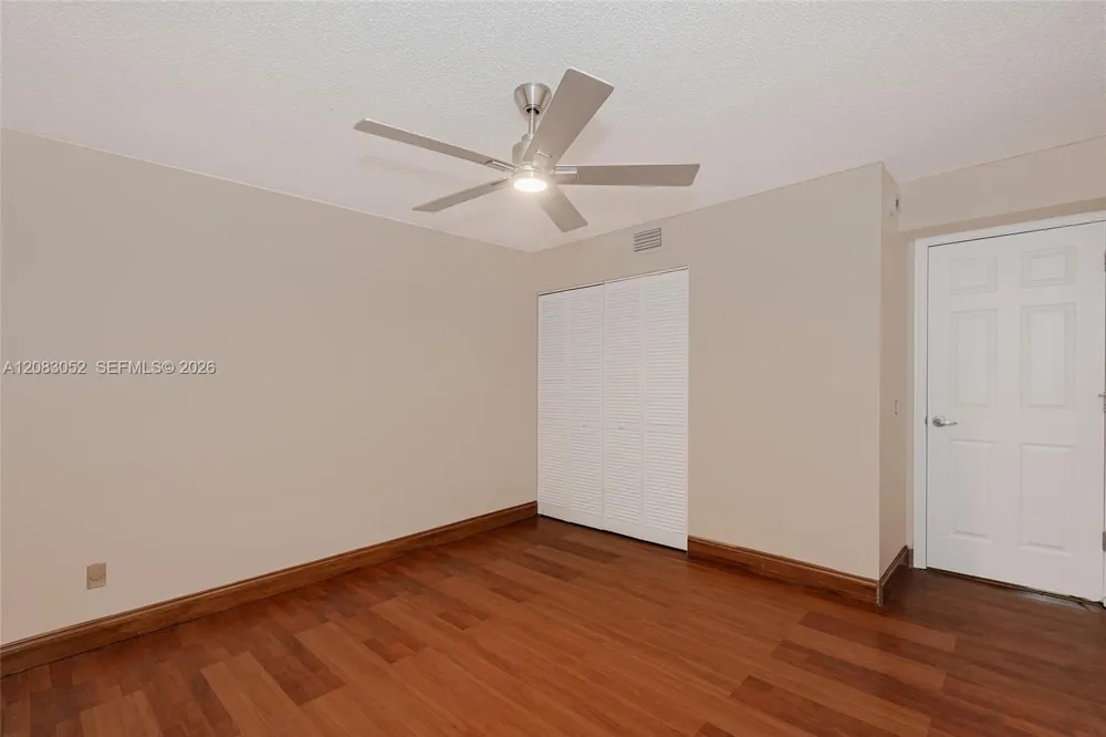 1504 NW 112th Ter Pembroke Pines, FL 33026