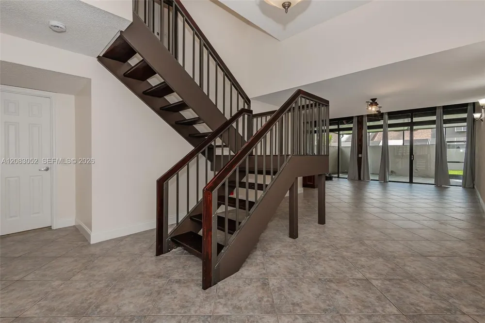 1504 NW 112th Ter Pembroke Pines, FL 33026