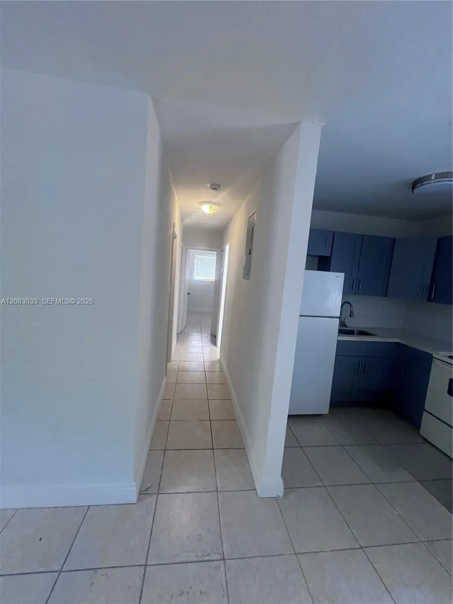 1605 NW 127th St #0 North Miami, FL 33167