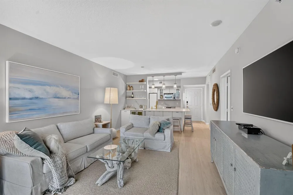 625 Casa Loma Boulevard #506 Boynton Beach, FL 33435