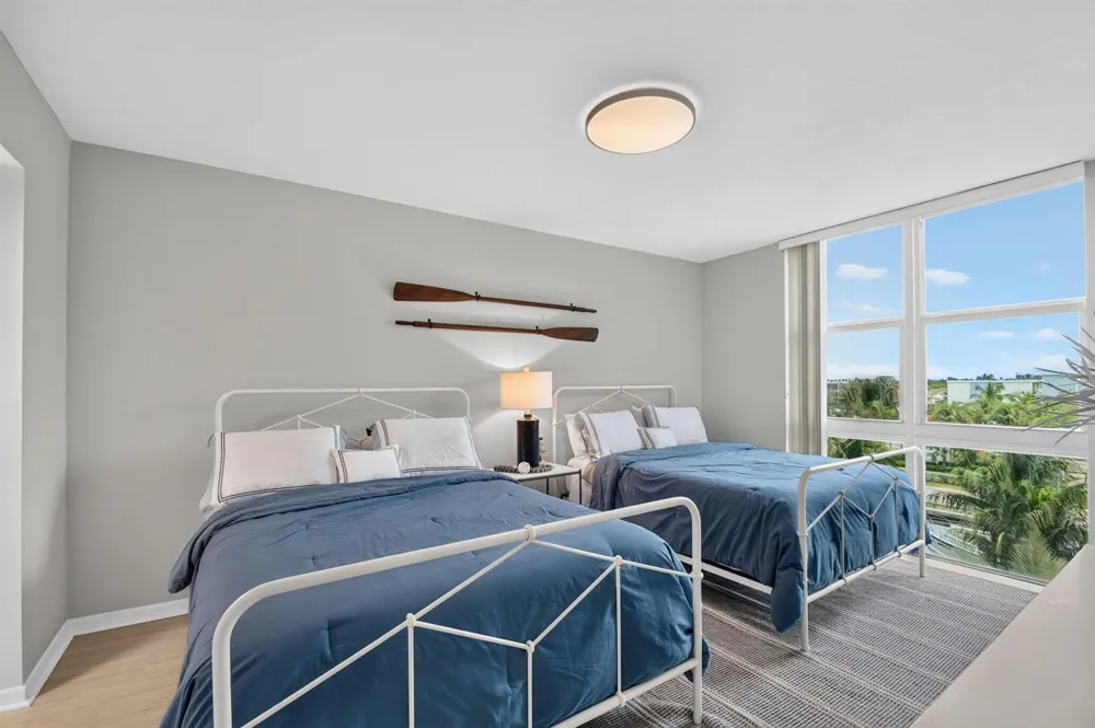 625 Casa Loma Boulevard #506 Boynton Beach, FL 33435