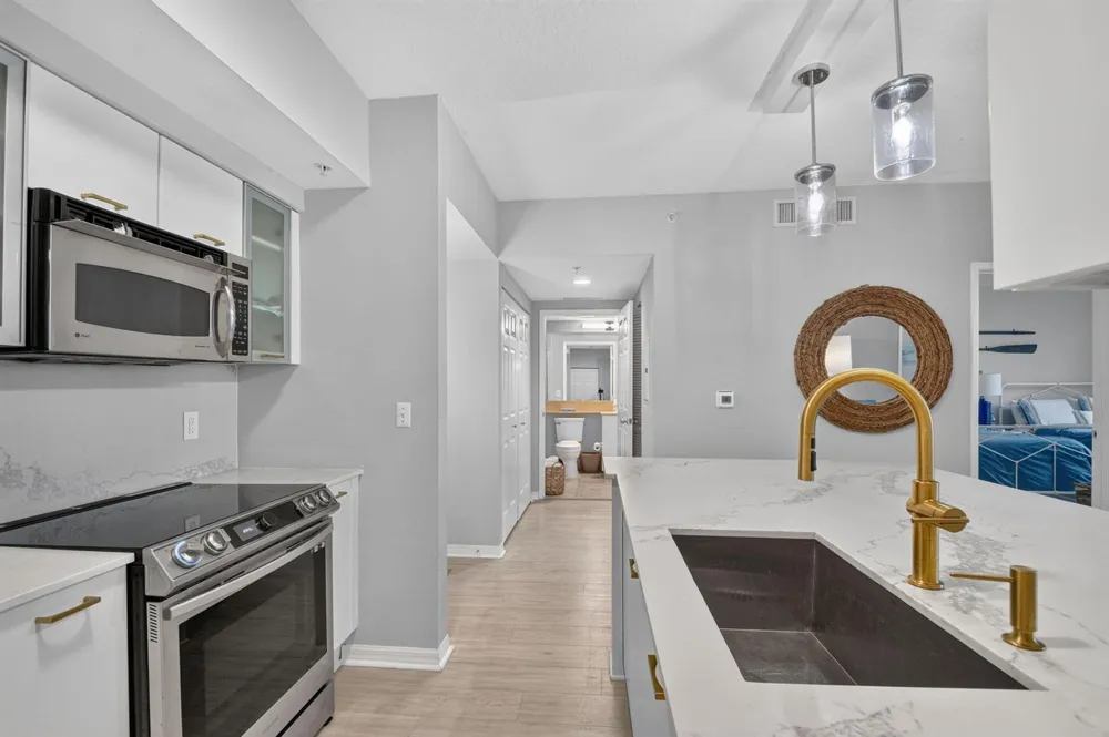 625 Casa Loma Boulevard #506 Boynton Beach, FL 33435