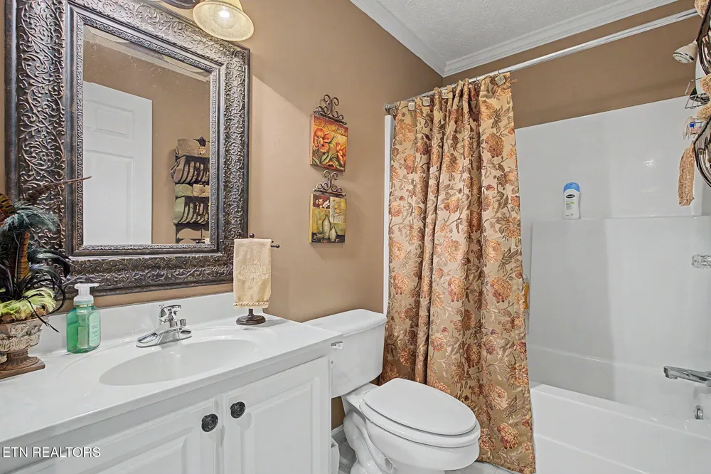 538 Orchard Valley Way Sevierville, TN 37862