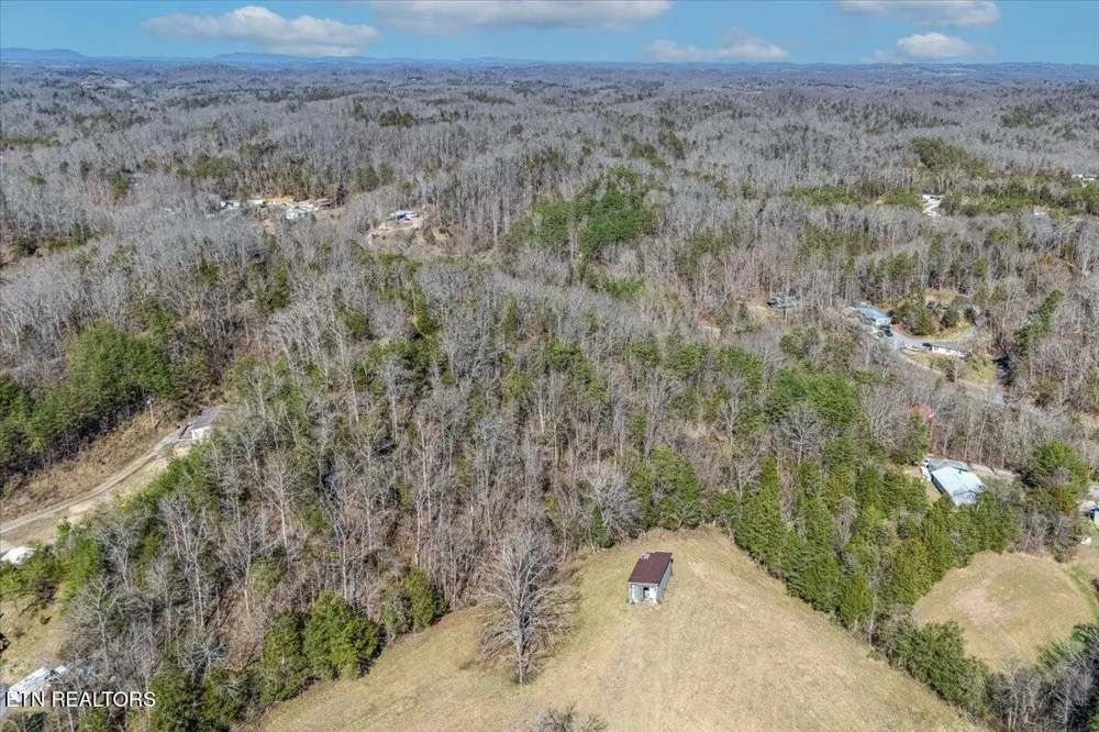 736 Panther Creek Rd Off Rd Sevierville, TN 37876