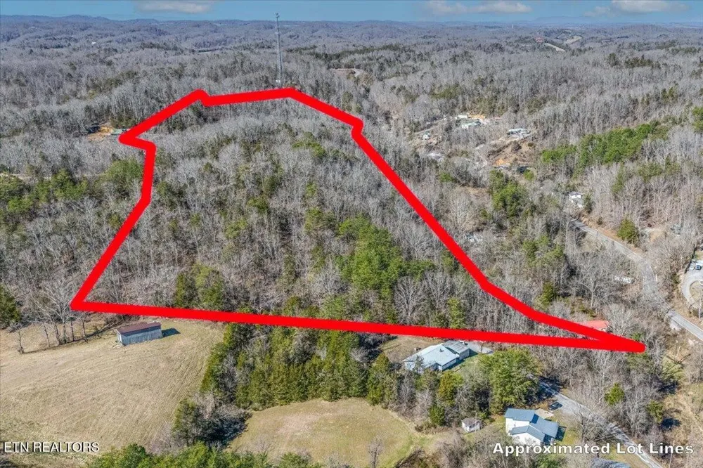 736 Panther Creek Rd Off Rd Sevierville, TN 37876