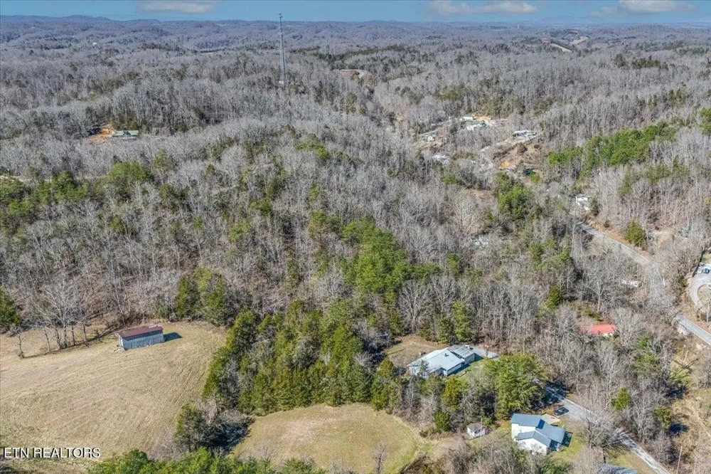 736 Panther Creek Rd Off Rd Sevierville, TN 37876