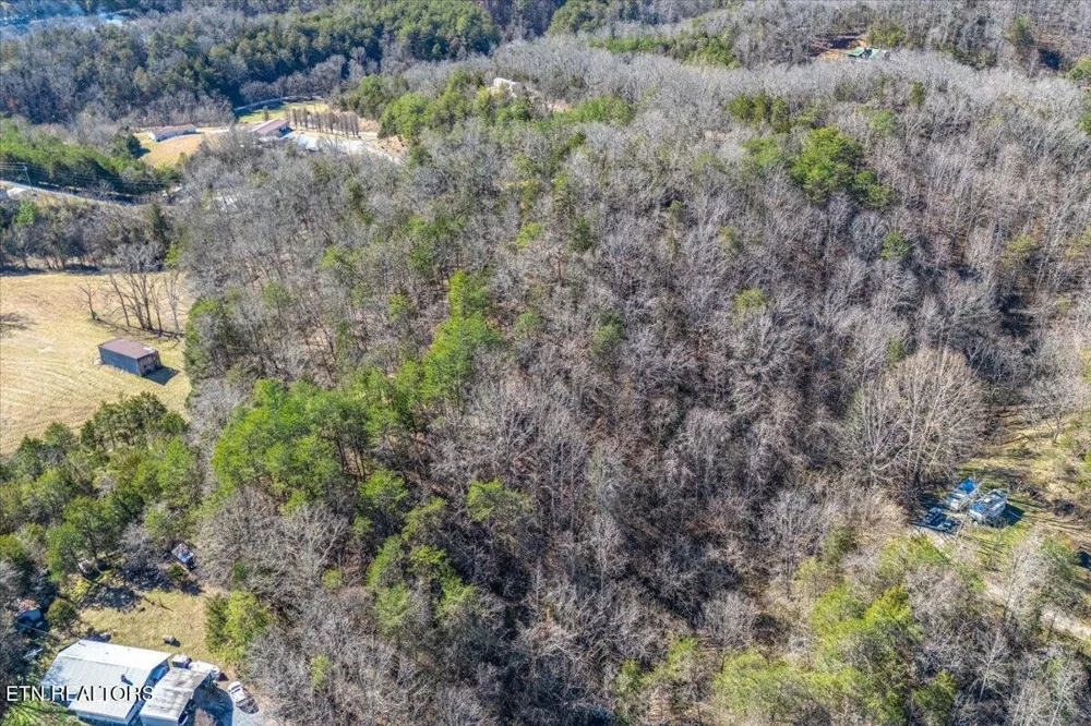 736 Panther Creek Rd Off Rd Sevierville, TN 37876