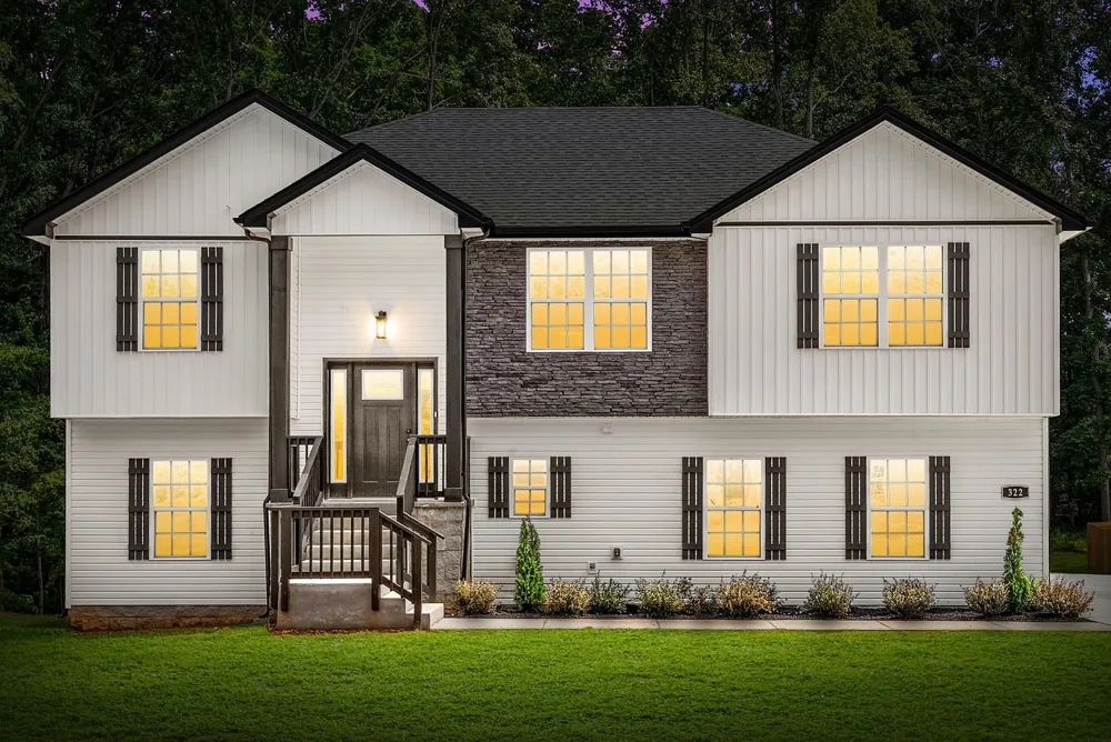 2032 Basham Ln Clarksville, TN 37043