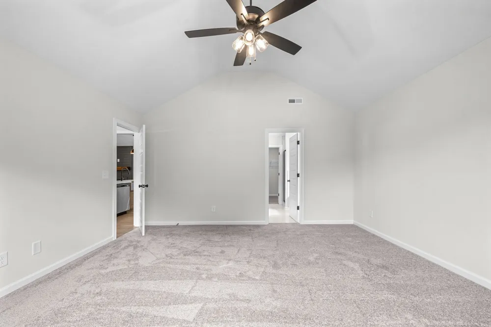 2032 Basham Ln Clarksville, TN 37043
