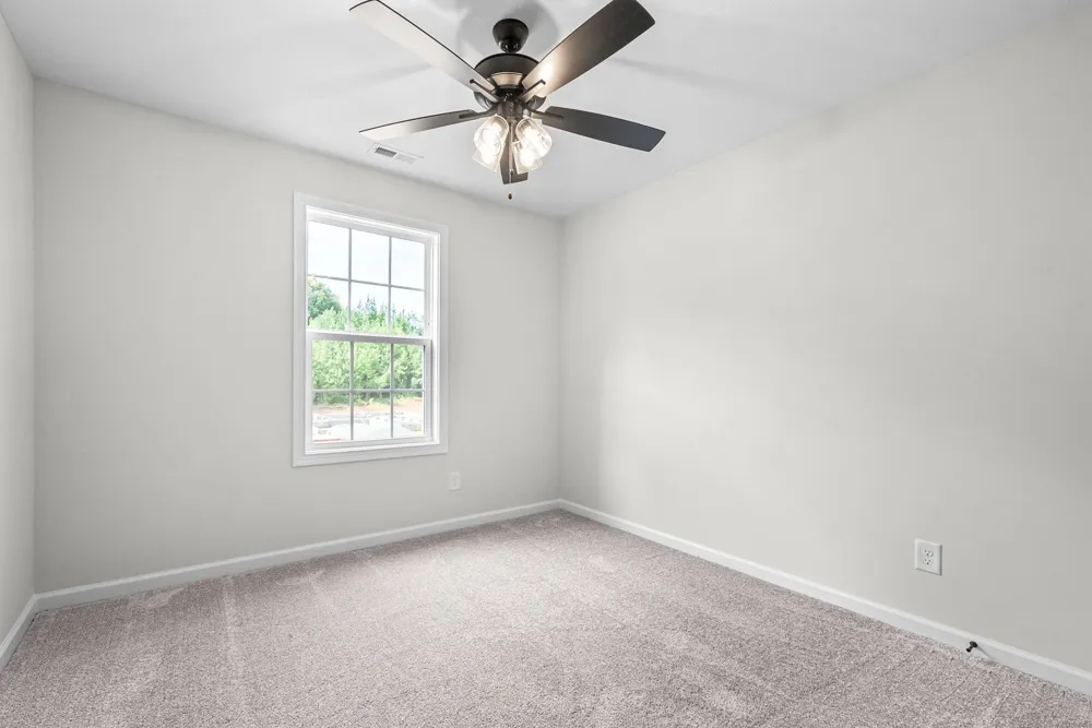 2032 Basham Ln Clarksville, TN 37043