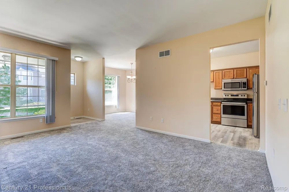 41211 MAPLEWOOD DRIVE Canton Charter Township, MI 48187