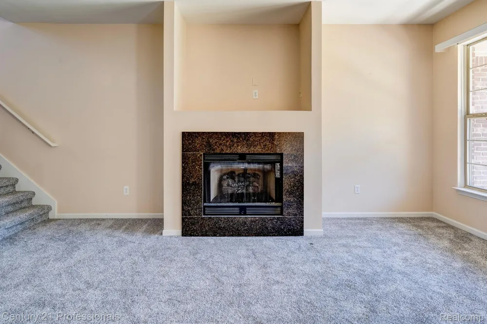 41211 MAPLEWOOD DRIVE Canton Charter Township, MI 48187