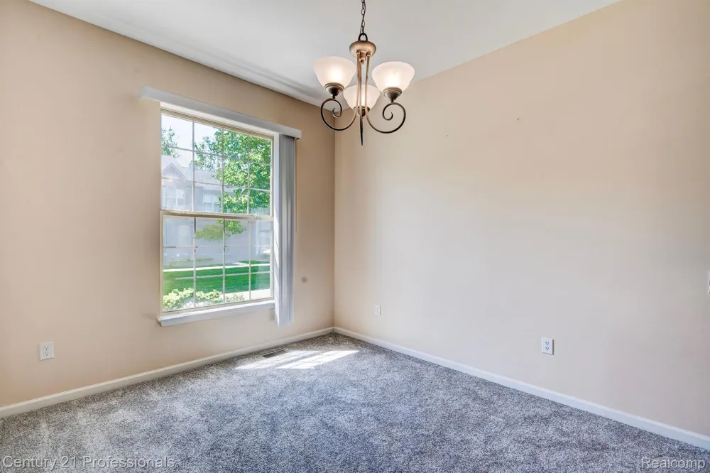 41211 MAPLEWOOD DRIVE Canton Charter Township, MI 48187