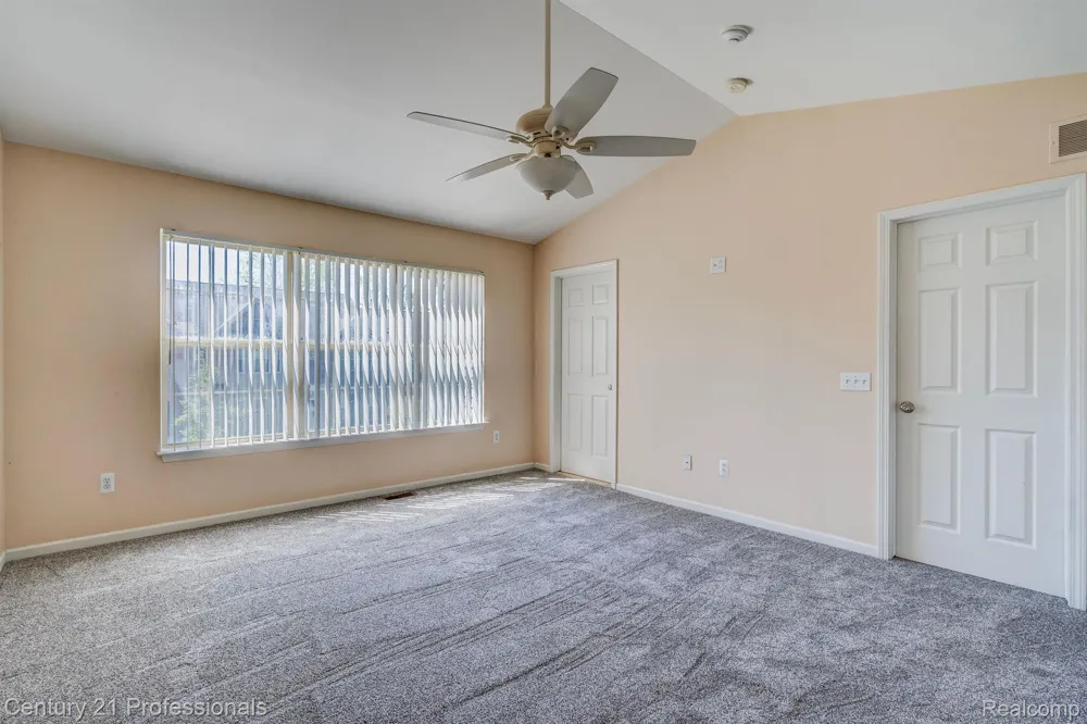 41211 MAPLEWOOD DRIVE Canton Charter Township, MI 48187