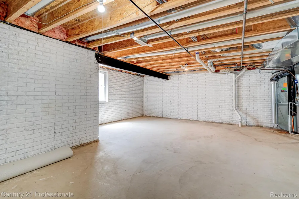 41211 MAPLEWOOD DRIVE Canton Charter Township, MI 48187