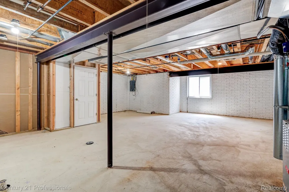 41211 MAPLEWOOD DRIVE Canton Charter Township, MI 48187