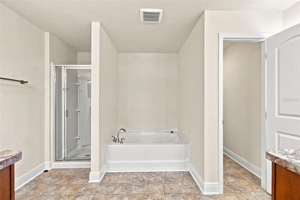 3778 FANTASY WAY Brooksville, FL 34604