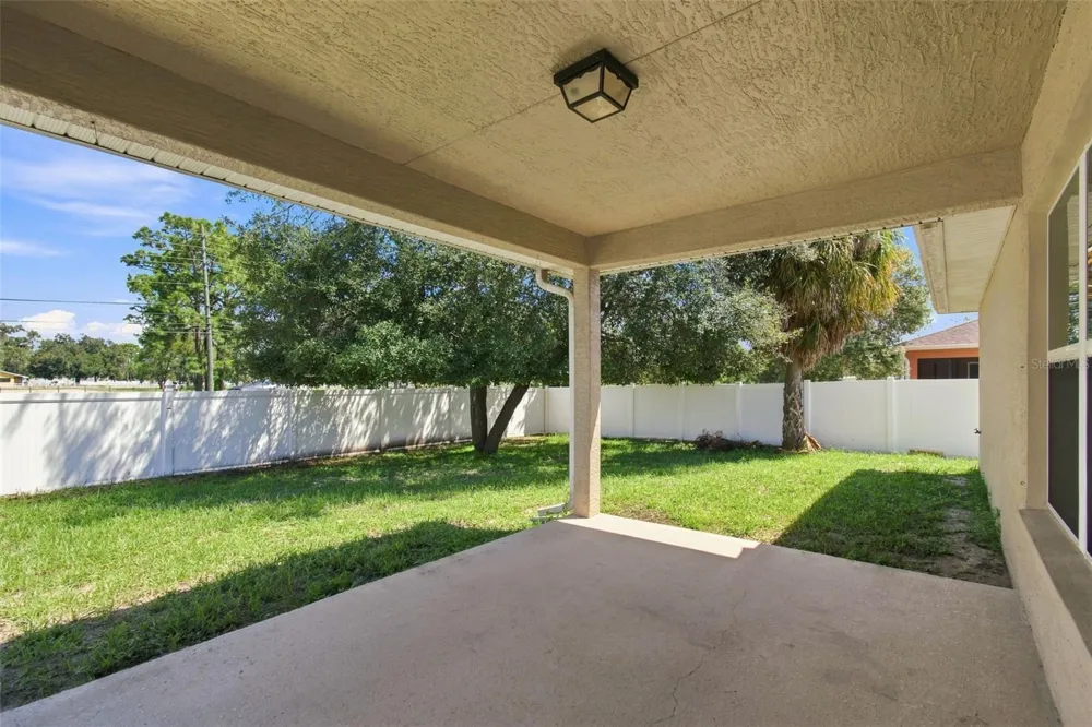 3778 FANTASY WAY Brooksville, FL 34604